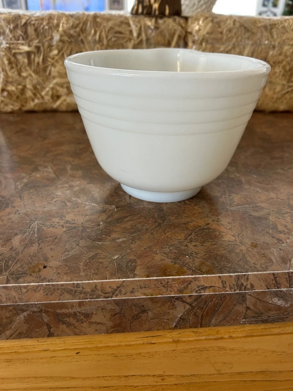 PYREX Vintage Hamilton Beach Milk Glass Mixing Bowl With Spout USA Made